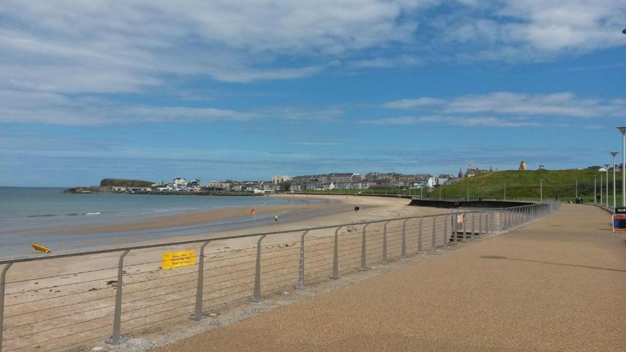 1 West Beach - Dog Friendly - Portrush By The Sea Exterior photo