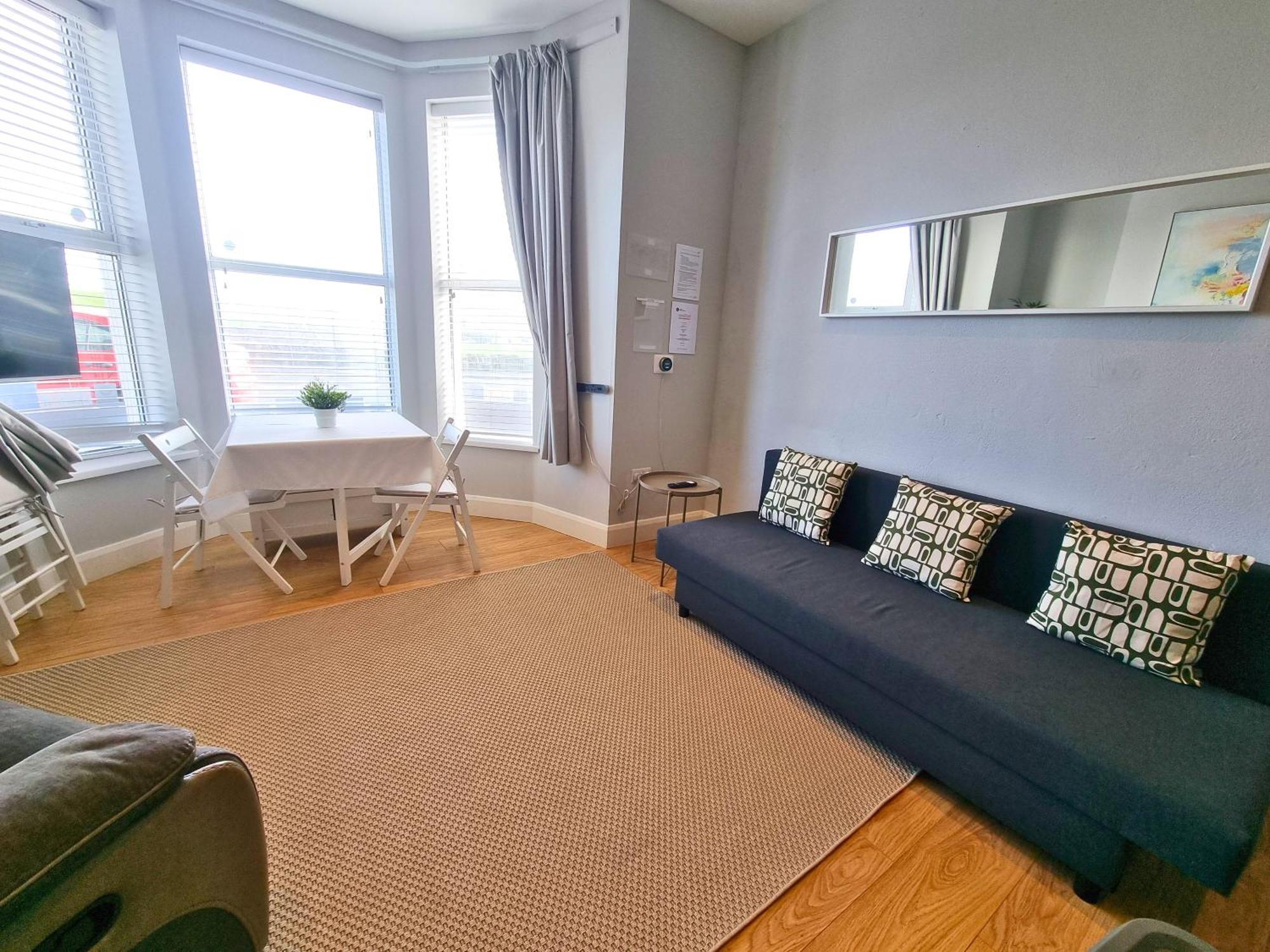 1 West Beach - Dog Friendly - Portrush By The Sea Exterior photo